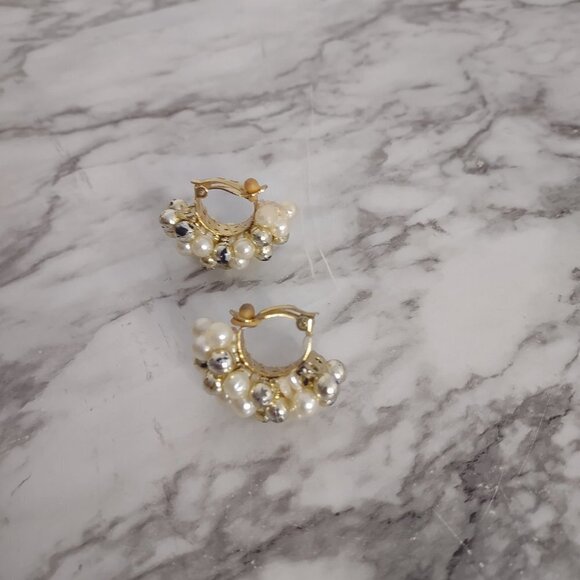 Vintage 80s Clip On Earrings Faux Pearl Bead Strands Dangle Statement 1.5" Retro - Picture 6 of 8